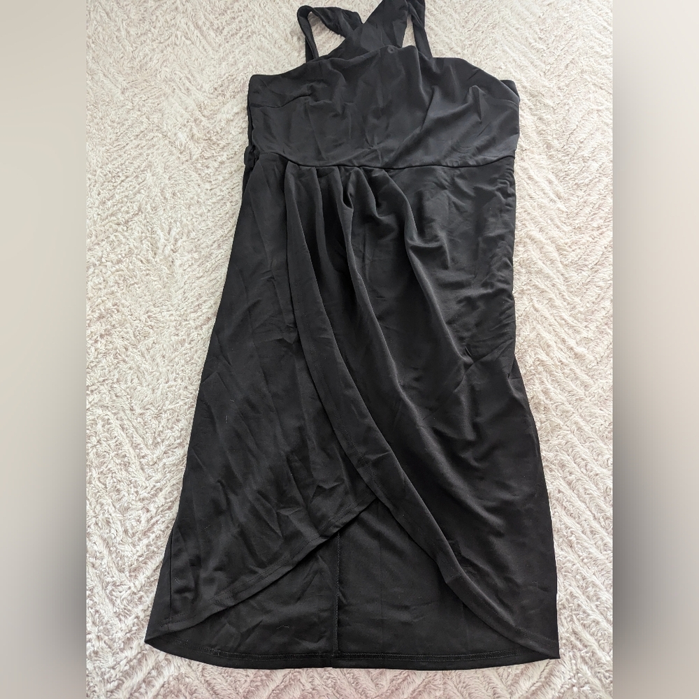 NWT Hanna Nikole Halter-Style Dress